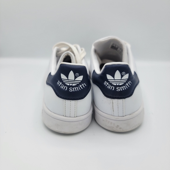 Adidas Stan Smith Shoes - Picture 5 of 9